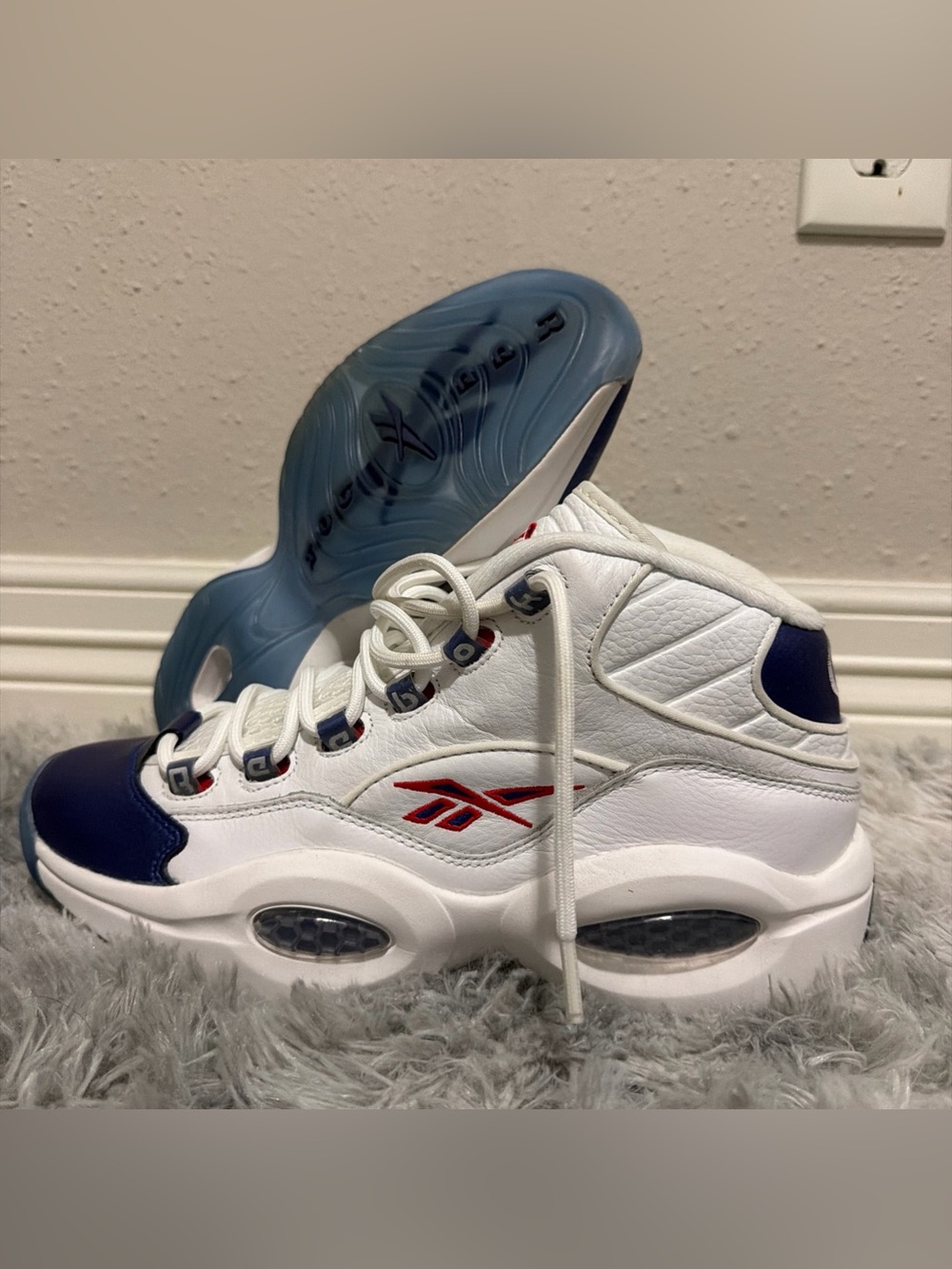 The Reebok Question Mid "Blue Toe" (2022)  Mens Size 9.5